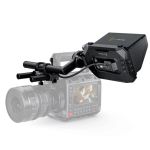 Blackmagic PYXIS Monitor EVF Kit im Einsatz an einer URSA Cine Kamera am Filmset